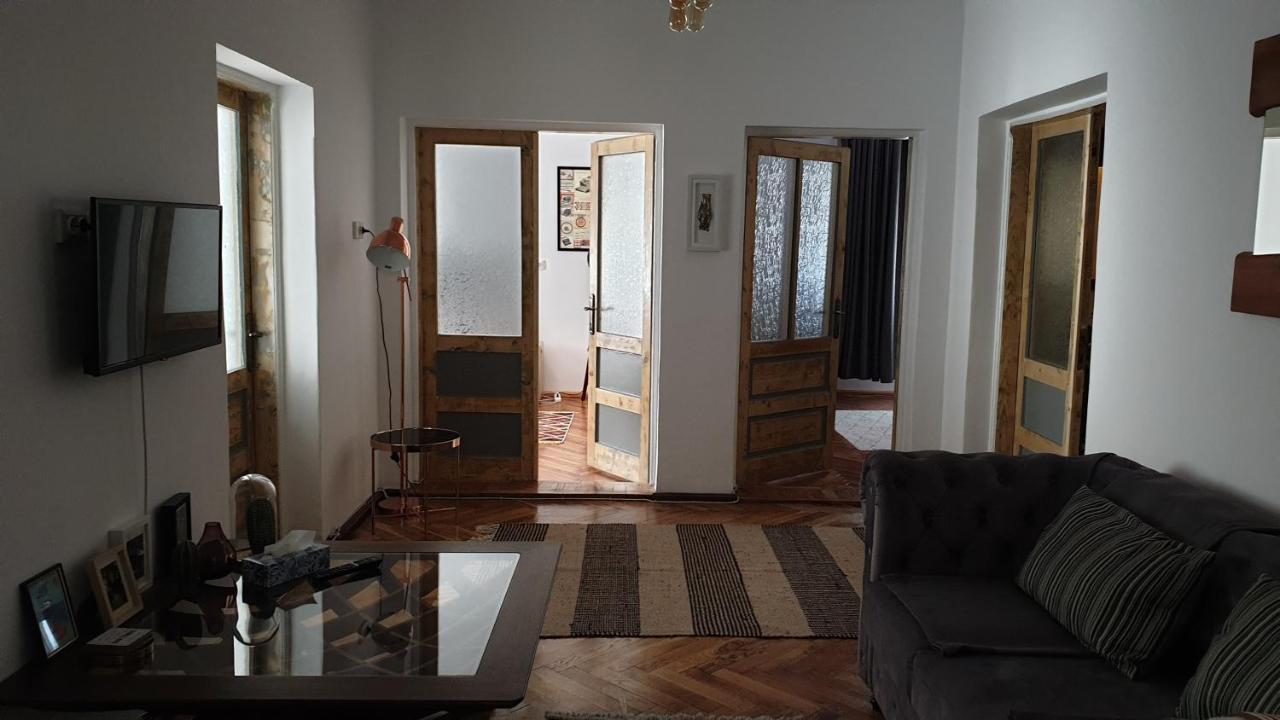 Апартаменты Casa Arion Бэиле-Еркулане Экстерьер фото